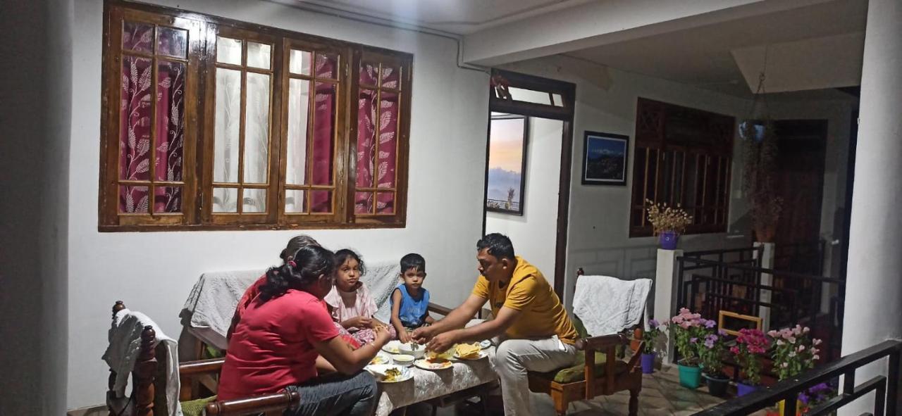 Valley View Homestay Дарджилинг Екстериор снимка
