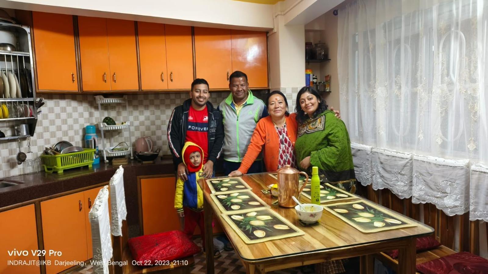 Valley View Homestay Дарджилинг Екстериор снимка