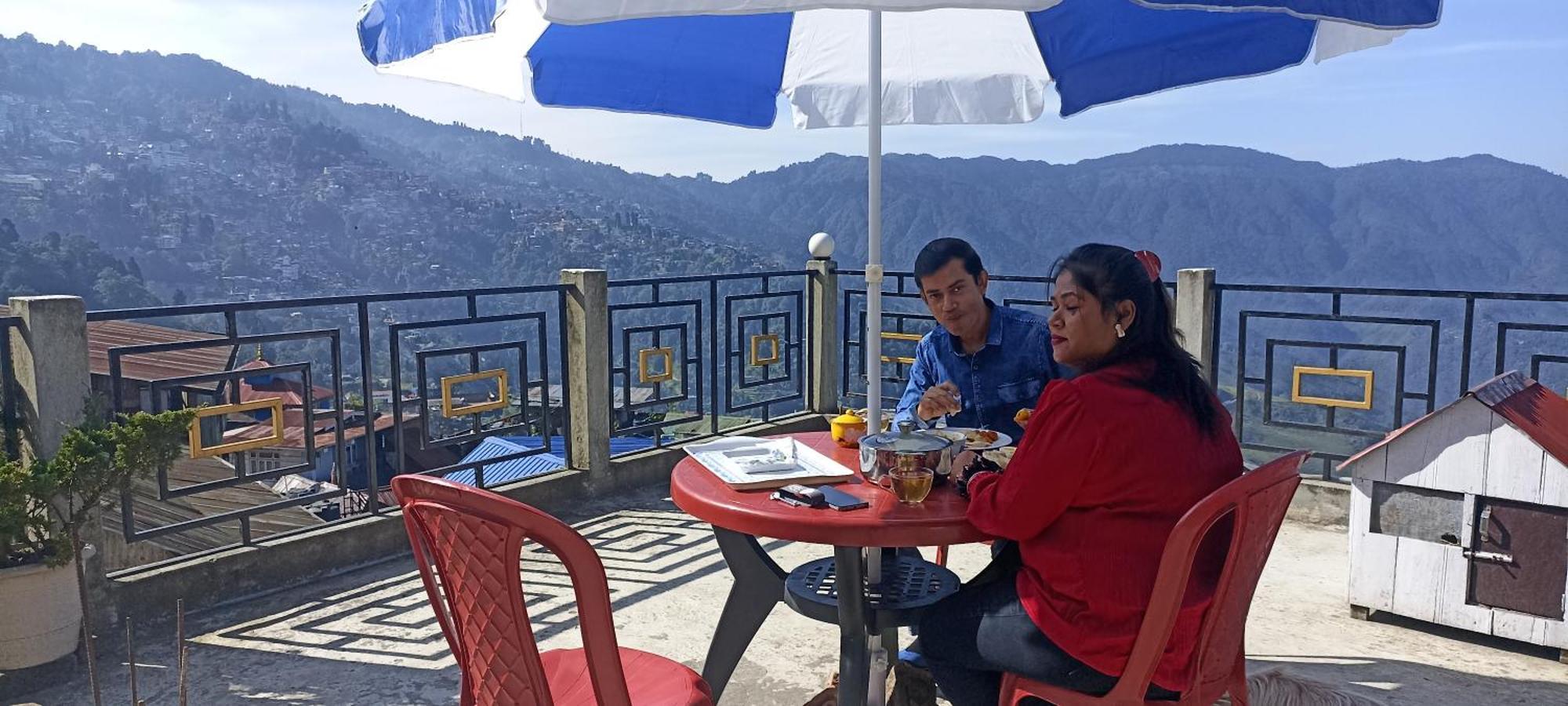 Valley View Homestay Дарджилинг Екстериор снимка