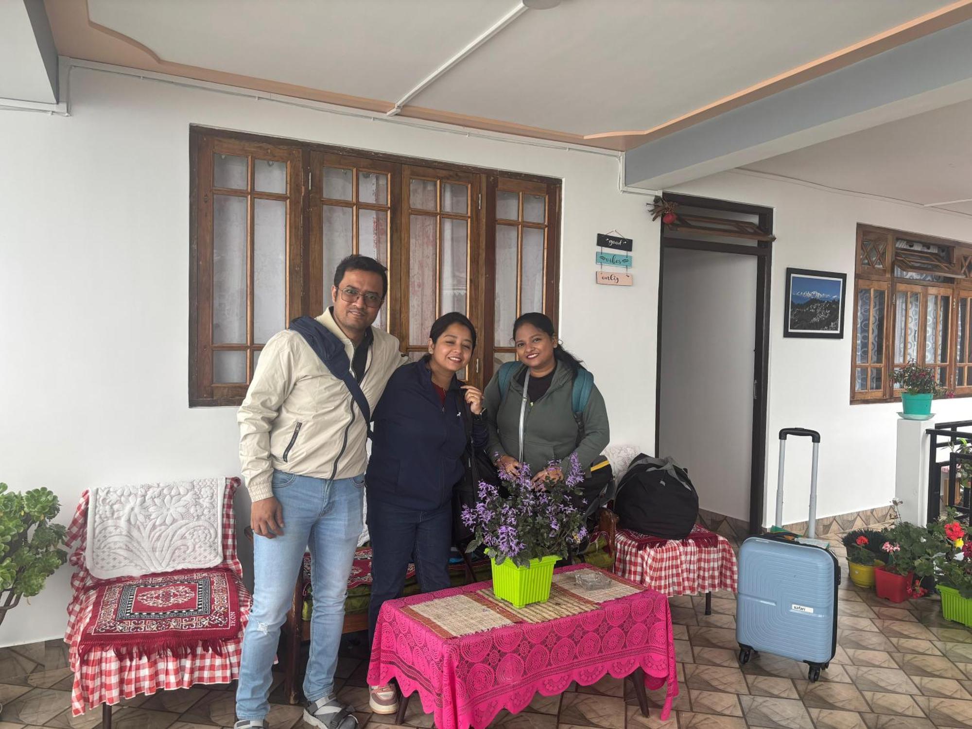 Valley View Homestay Дарджилинг Екстериор снимка